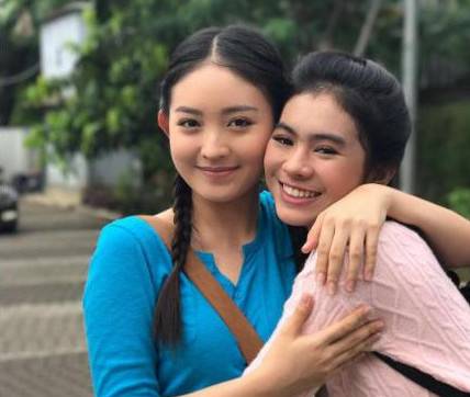 Potret Kemiripan Natasha  Wilona  dengan Barbie Hsu San 