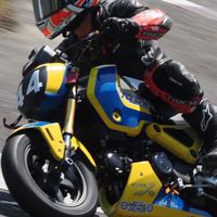 ミニバイクレーサー