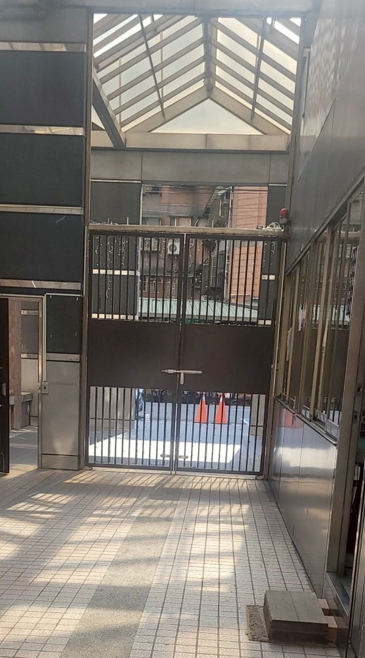 儷都花園公寓大廈