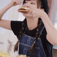 (備胎群)昱璇Lucy粉絲小天地