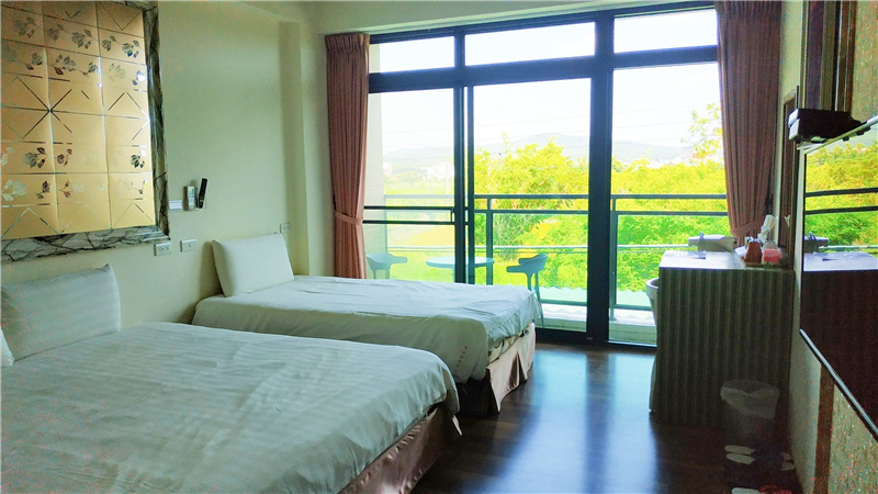 屏東墾丁恆春渡假民宿 ，艾米利亞Emilia Resort渡假會館04.jpg