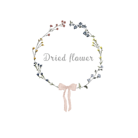 大人シンプルでオシャレなフラワーリース