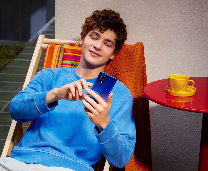 OPPO 推平價新機 A55，5000 萬畫素價格六千有找還能有振興五倍券加碼方案