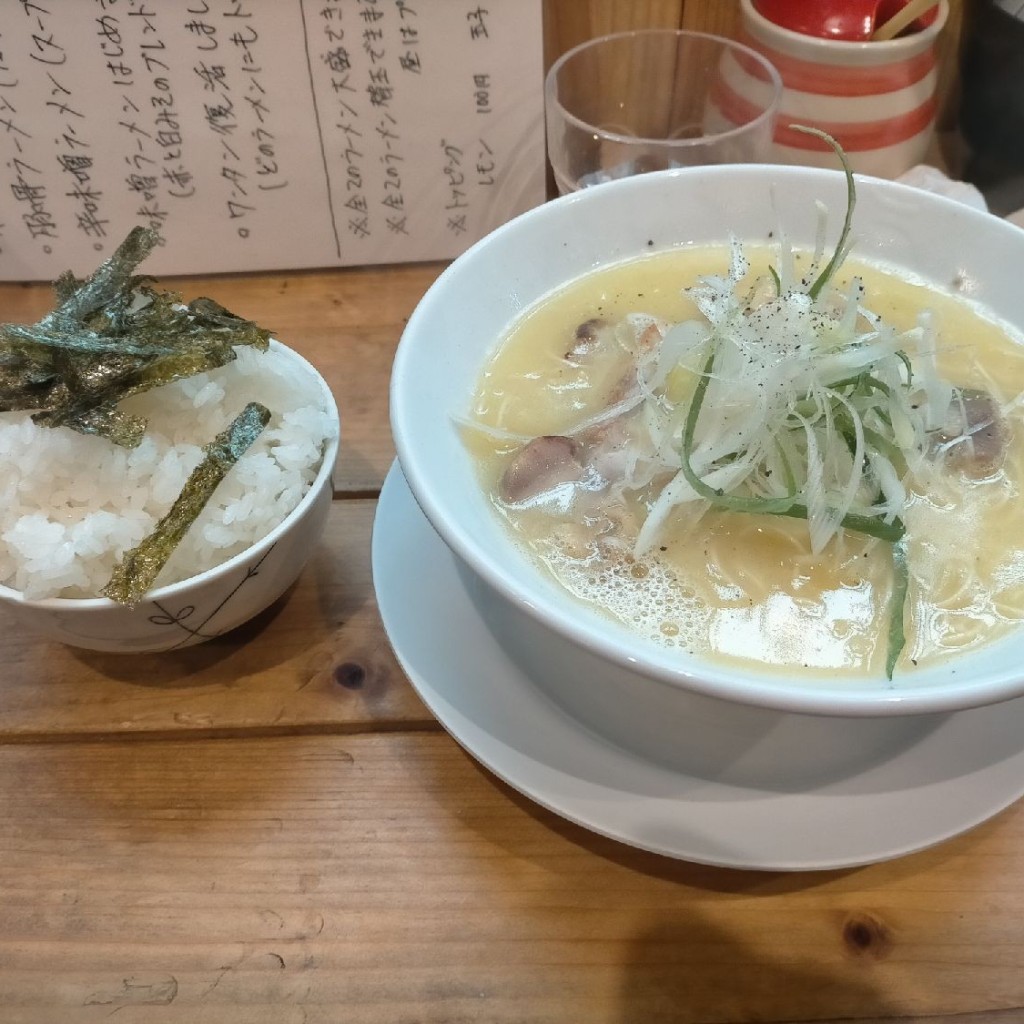 実際訪問したユーザーが直接撮影して投稿した吉塚本町ラーメン専門店麺屋 蓮々の写真