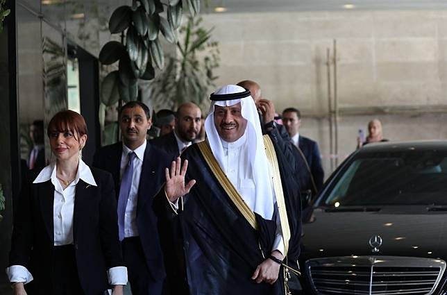 First Saudi Ambassador To Palestine Arrives In West Bank | XINHUA ...