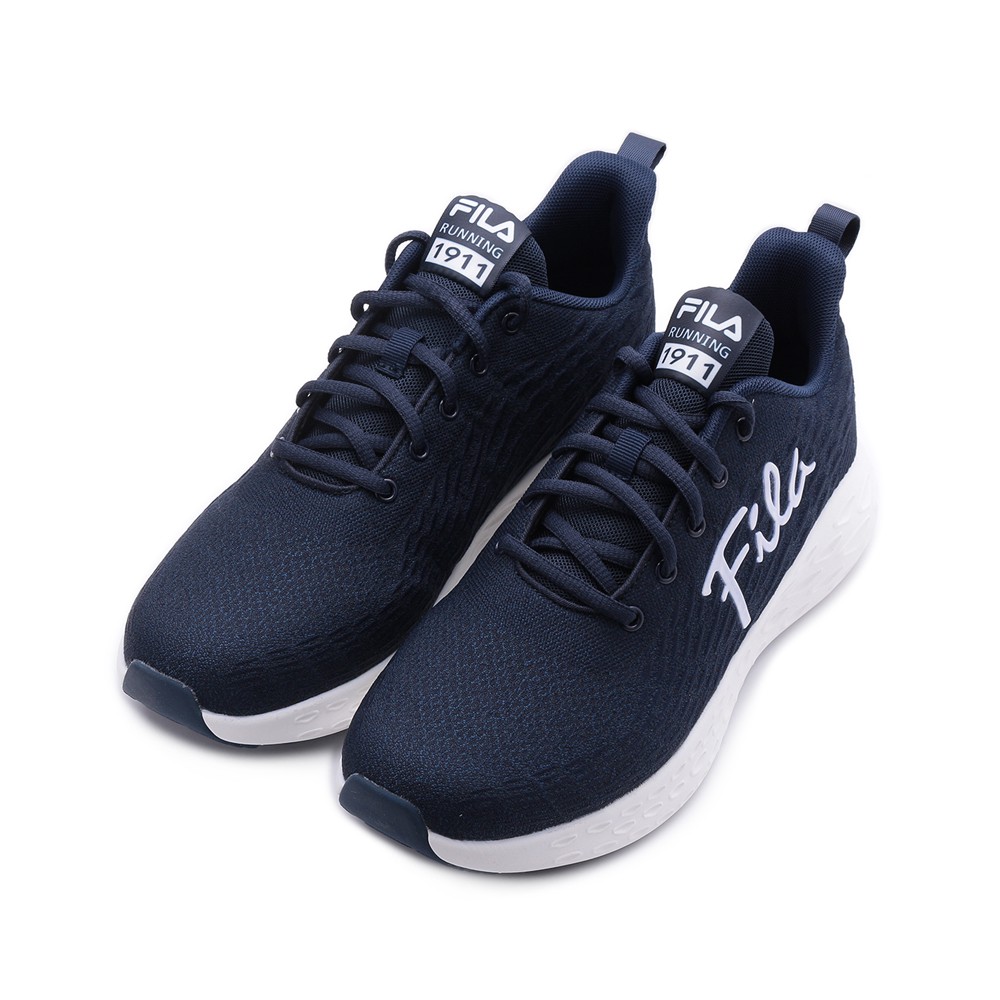 草寫LOGO，展現自我風格透氣梭織網布，別緻設計元素增厚大底，心機拉長腿部曲線規格/尺碼：US 8 / 8.5 / 9 / 9.5 / 10 / 11單腳重：316 g長 / 寬 / 高：33 x 2