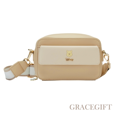 【Grace Gift】迪士尼小熊維尼款壓紋掀蓋相機包 米白