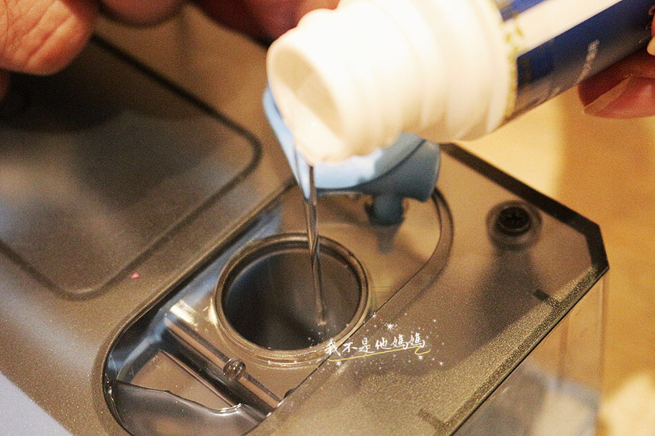 機器人吸塵器,變頻掃地機器人,清潔機器人,蒸氣掃地機,規劃式掃地機器人