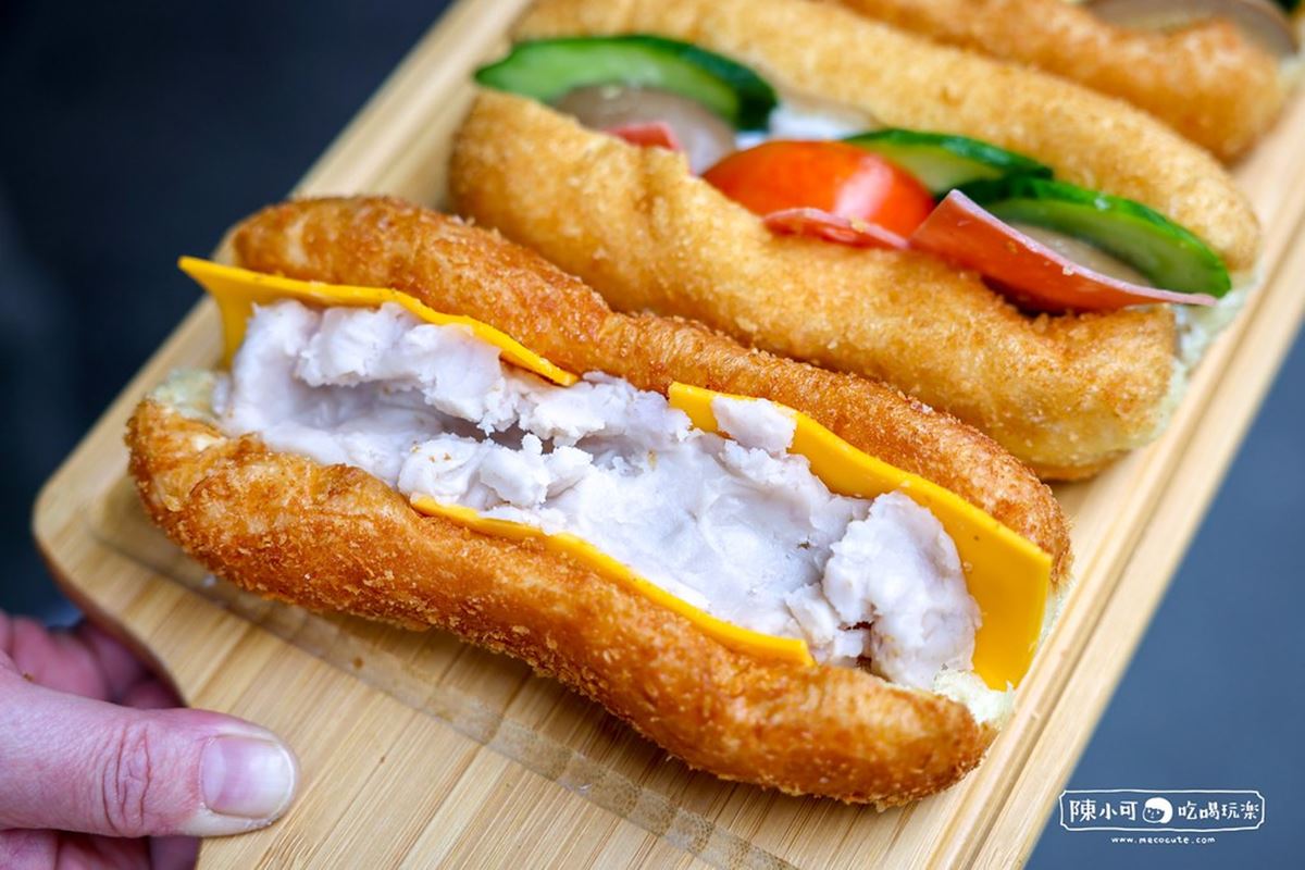 50元吃板橋！在地激推６銅板小吃：炸餡芋泥三明治、25元珍奶、黃金高麗菜餅