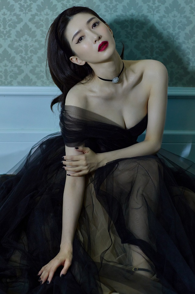 女星紅毯造型3：江疏影