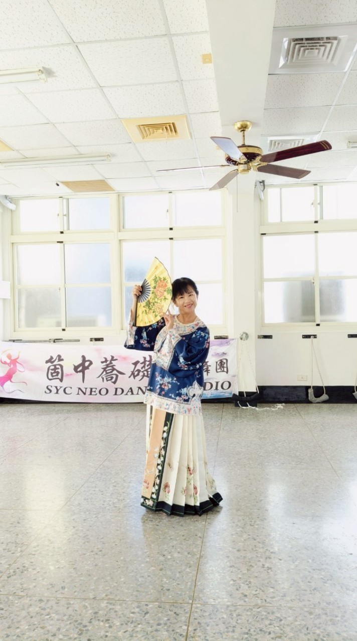 amelia箇中蕎礎舞蹈