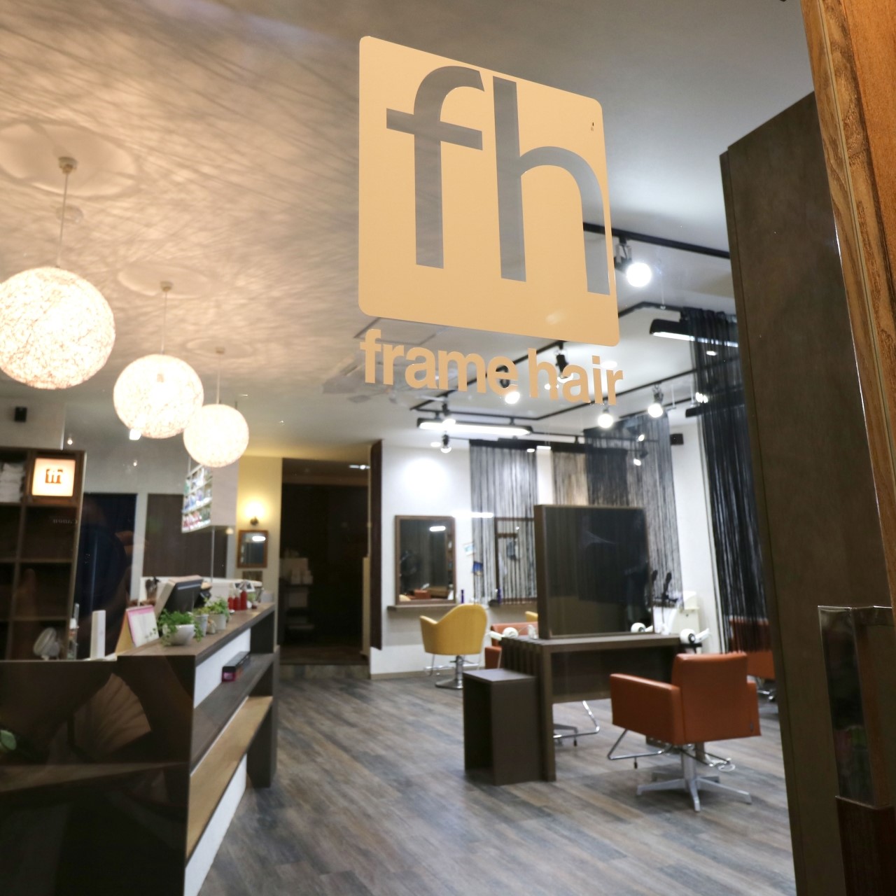 フレームヘア Line Official Account