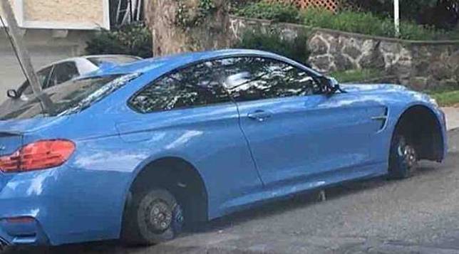 77+ Gambar Kuburan Mobil Mewah Gratis Terbaru