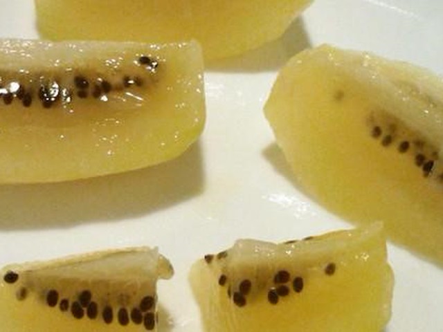 お弁当にも キウイ が食べやすくなる切り方裏ワザ クックパッドニュース