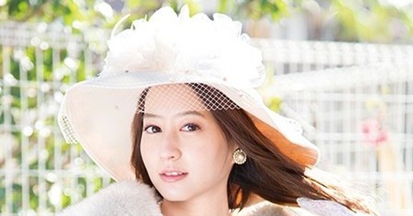 河北麻友子 三代目 白鳥麗子に抜擢 年ぶり映像化 Line News
