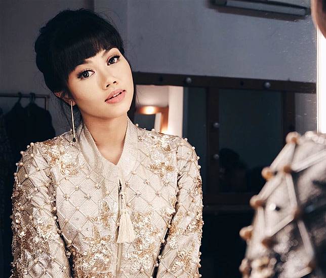 instagram.com/yurayunita