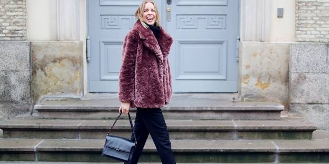 9 Pertanyaan Ini Sanggup Mencegahmu Hamburkan Uang untuk Belanja