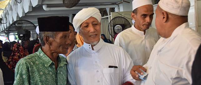 Mereka yang Habib dan yang Bukan Habib