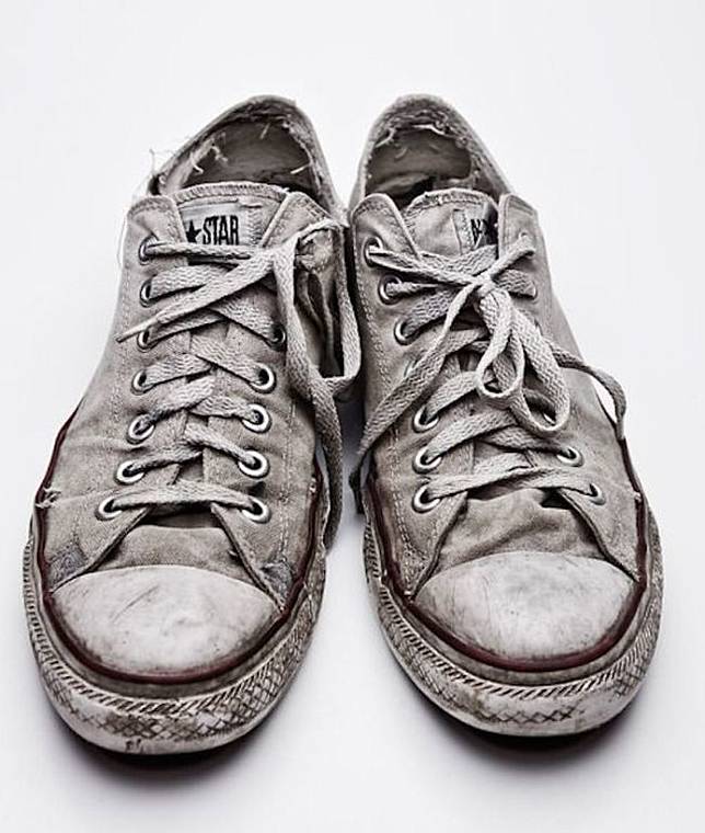 15 Kesalahan Fatal Cowok dalam Berpakaian