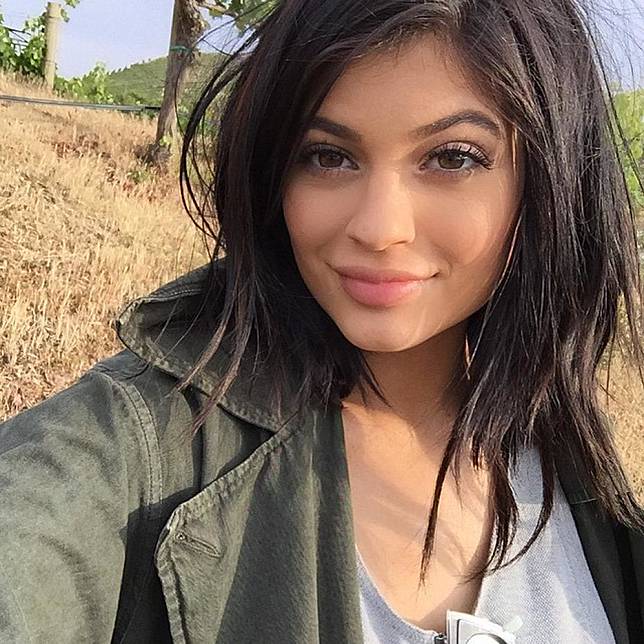 7 Fakta Unik Kylie Jenner, Ternyata Benci Dengan Kue Cokelat!