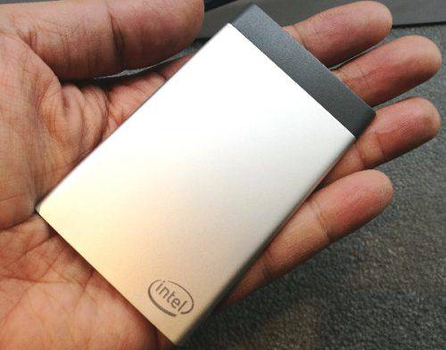 Intel Perkenalkan PC Sebesar Kartu Nama: Compute Card