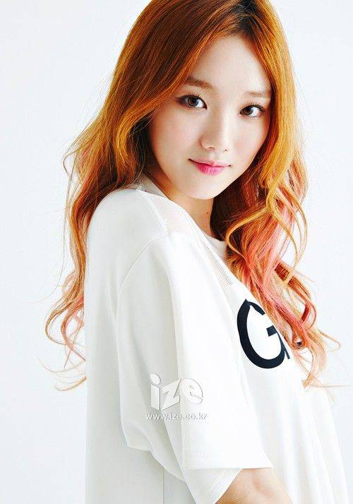 15 Foto Bukti Aktris Lee Sung-kyung Pantas Dijuluki 'Barbie'-nya Korea