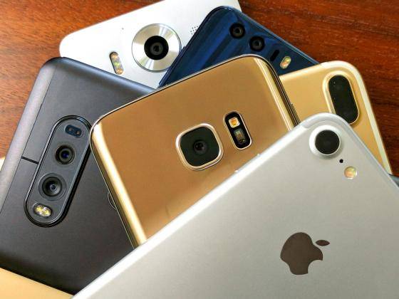 Beli Smartphone, Berapa Besaran RAM yang 'Ideal' Tahun 2017?