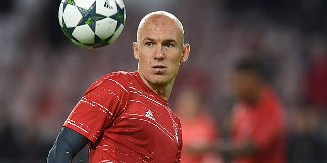 Arjen Robben (c) AFP