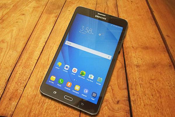Review Samsung Galaxy Tab A 7.0 (2016): Tablet Mini, Koneksi 4G/LTE