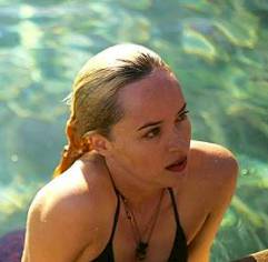 Kalau Kamu Sering Putus Cinta, Coba Deh Cek 7 Sifat Ini Dalam Dirimu!