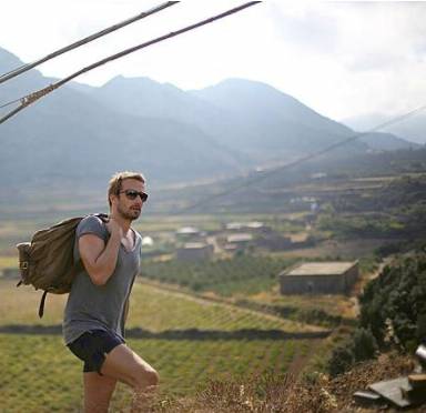 Kalau Kamu Sering Putus Cinta, Coba Deh Cek 7 Sifat Ini Dalam Dirimu!