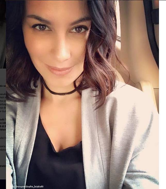 Usia Hampir Kepala Lima, 7 Pesohor Wanita Indonesia ini Masih Tampil Cantik dan Awet Muda!