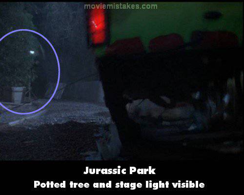 10 Kesalahan Film Jurassic Park Ini Nggak Pernah Kamu Sadari, Nah Lho!