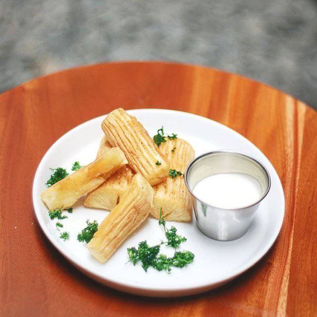 10 Gorengan Sederhana yang Buat Hati Bahagia