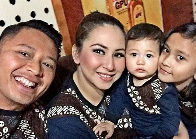 Lama Menikah, 9 Artis Ini Akhirnya Dikaruniai Momongan Juga