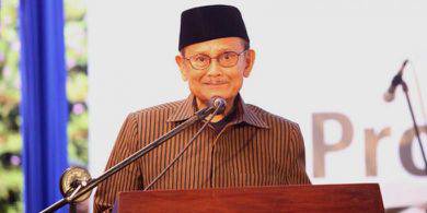 "Saya Yakin Anda Lebih Baik dari Pak Habibie..."