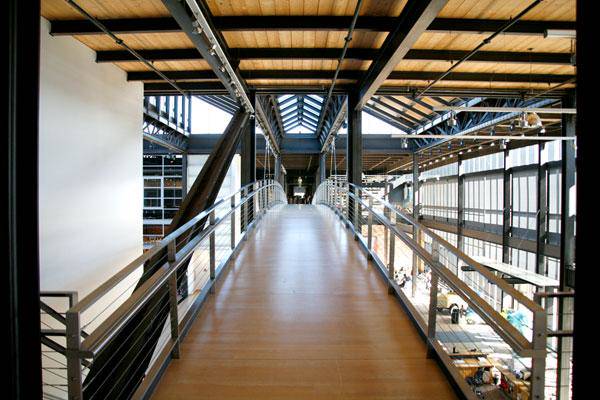 10 Perusahaan Ini Punya Kantor Super Keren, Dijamin Bikin Betah Kerja!