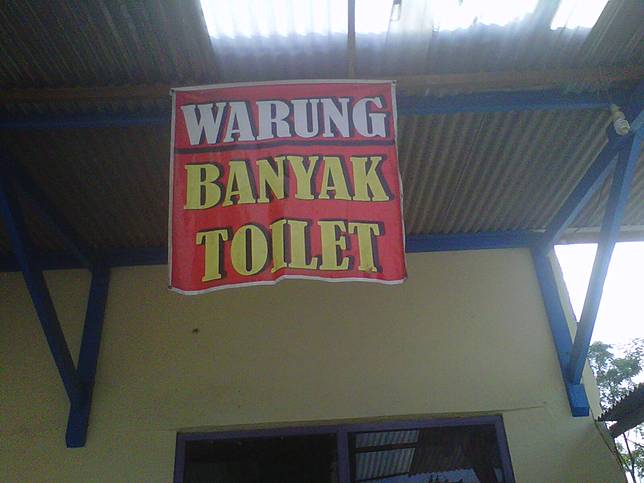 15 Nama Warung Ini Buktikan Orang Indonesia Memang Kreatif dan Unik!