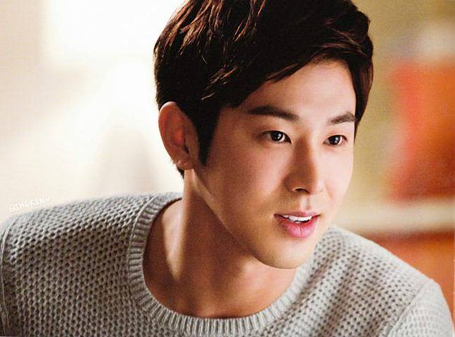 Ibu ini Selalu Pandangi Wajah Yunho TVXQ Saat Hamil, Lihat Apa yang Terjadi dengan Anaknya Kini