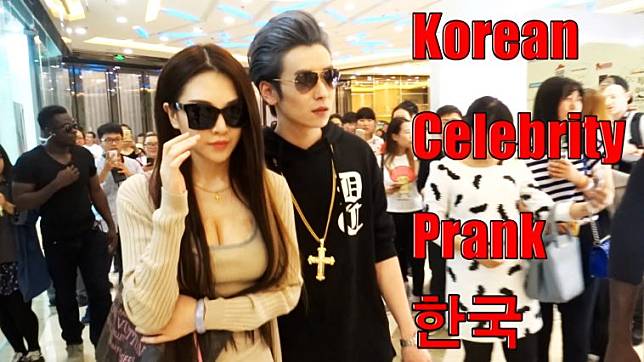 Entertainment : Nyesel Kalo Gak Nonton! 5 Prank Fake Artis yang Mirip Banget Sama Aslinya, 