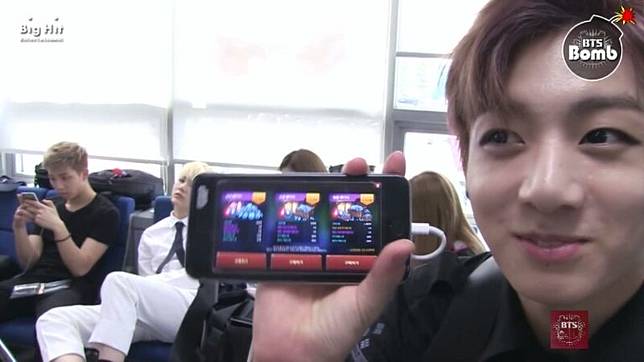 10 Idol K-Pop ini Ternyata Hardcore Gamers loh! Hayo Siapa yang Hobinya Sama dengan Mereka?