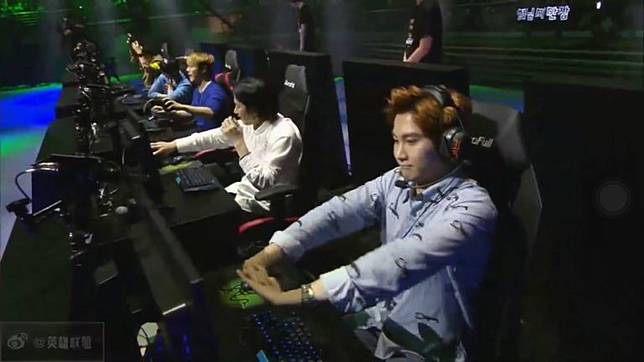 10 Idol K-Pop ini Ternyata Hardcore Gamers loh! Hayo Siapa yang Hobinya Sama dengan Mereka?