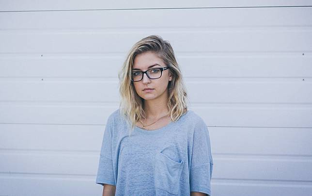 11 Kelebihan Cewek yang Membuatnya Jadi Idaman Para Cowok