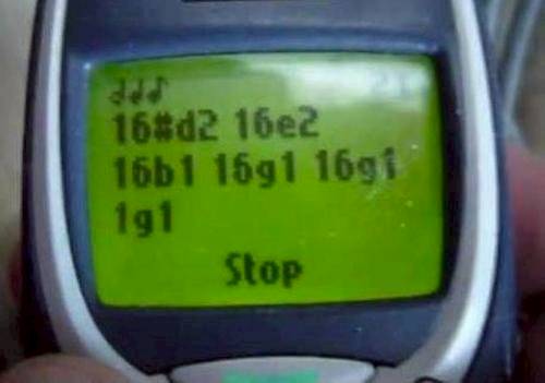5 Hal Ngangenin Ini Cuma Bisa Dilakukan dengan HP Jadul, Nomor 2 Mendadak Jadi Komposer!