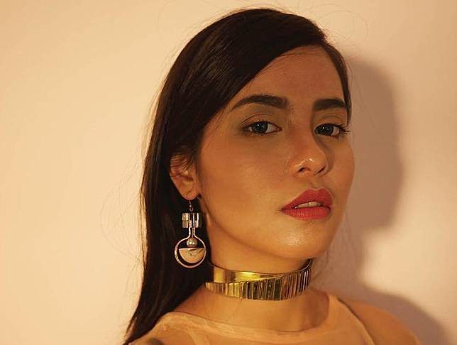 Tampil Memikat dengan 5 Anting Cantik Keluaran Brand Lokal
