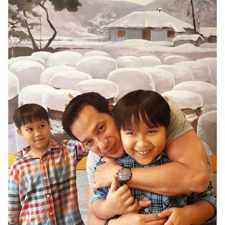 Muda & Sukses, Ini Deretan Ayah Ganteng Selebriti Indonesia 2017