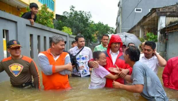 News : Anies : Program Banjir DKI Tak Berhasil   Ke Lokasi Banjir, 