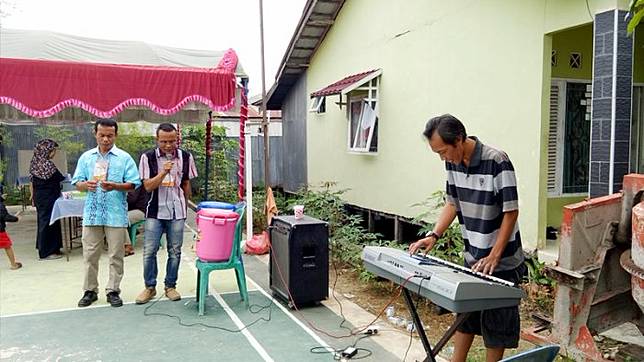 10 TPS Paling Unik Se-Indonesia Dalam Pilkada Serentak 2017, Kalau di Tempatmu Seperti Apa?