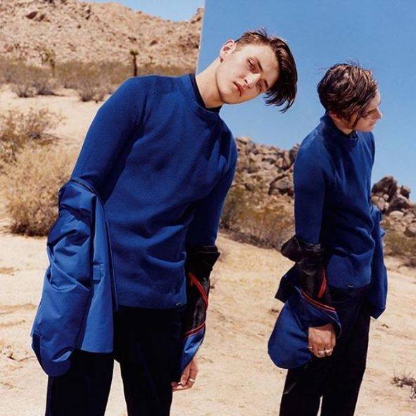 10 Foto Anwar, Adik Gigi & Bella Hadid yang Siap Bikin Hatimu Bergetar