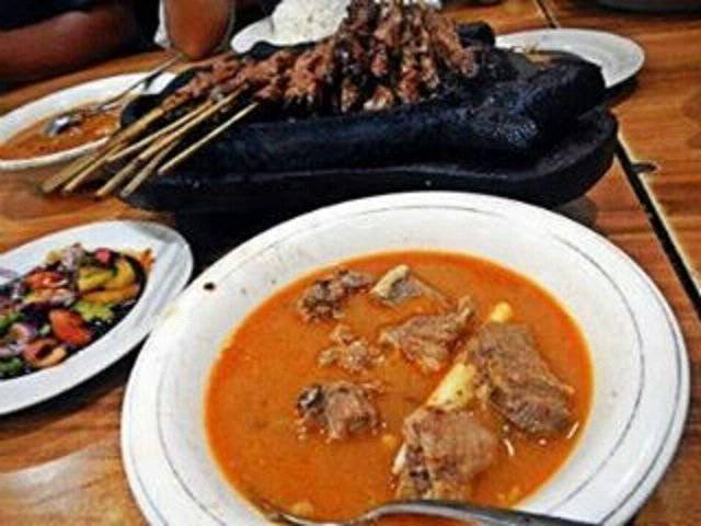 Saking Enaknya, 8 Sate Kambing Ini Jadi Omongan di Bandung